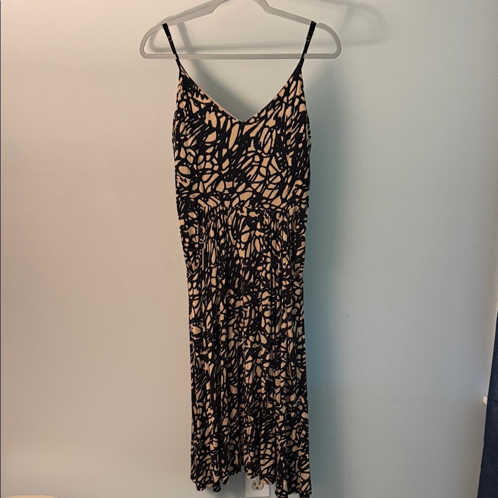 LOFT Black Abstract-Print Beige Maxi Dress